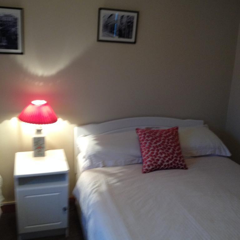 Dun Roamin Bed & Breakfast Galway Room photo